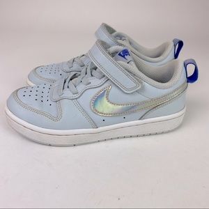 Nike Court Borough 2 Low Top sneaker blue Sz 1.5Y